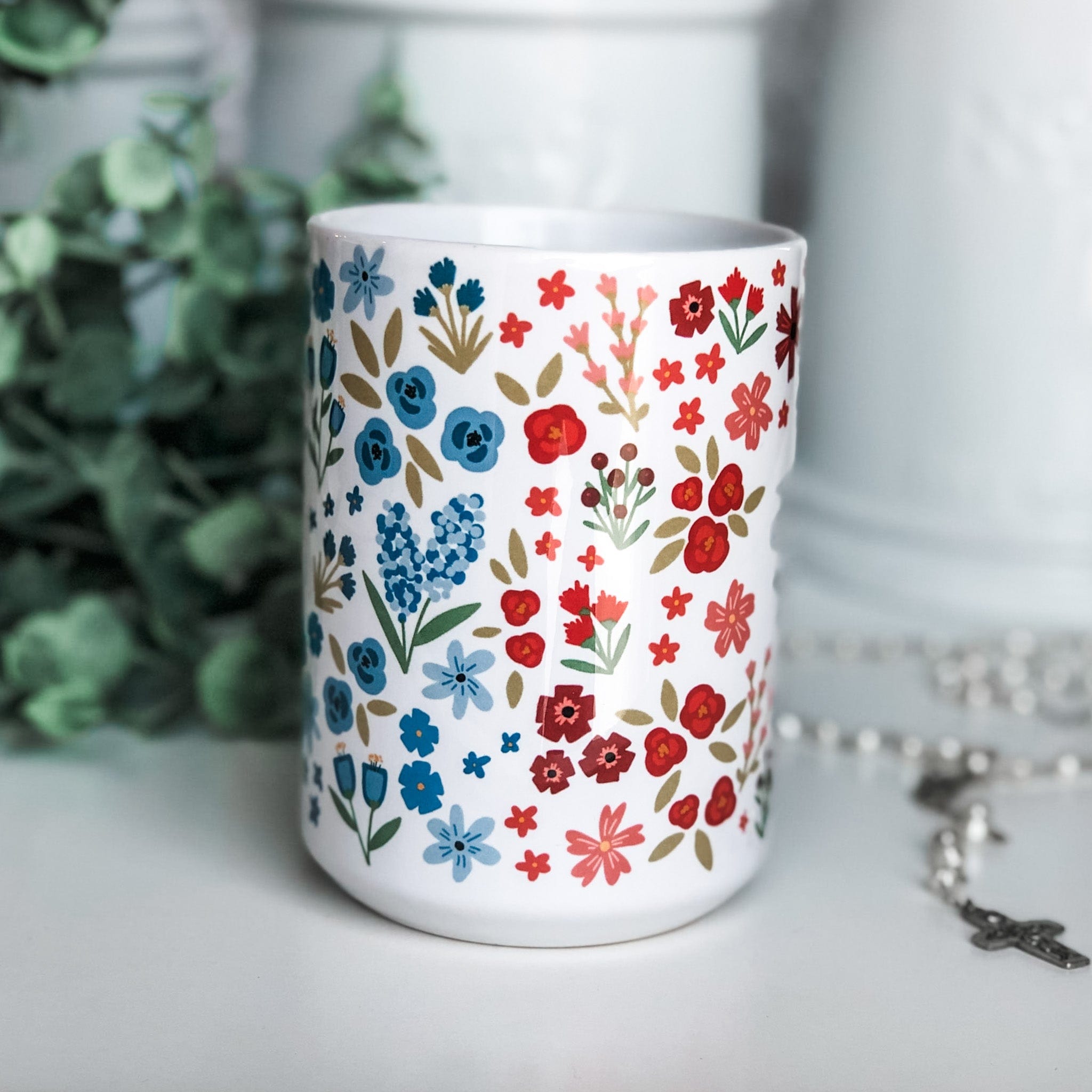 Jesus I Trust floral mug with blue and red flowers
