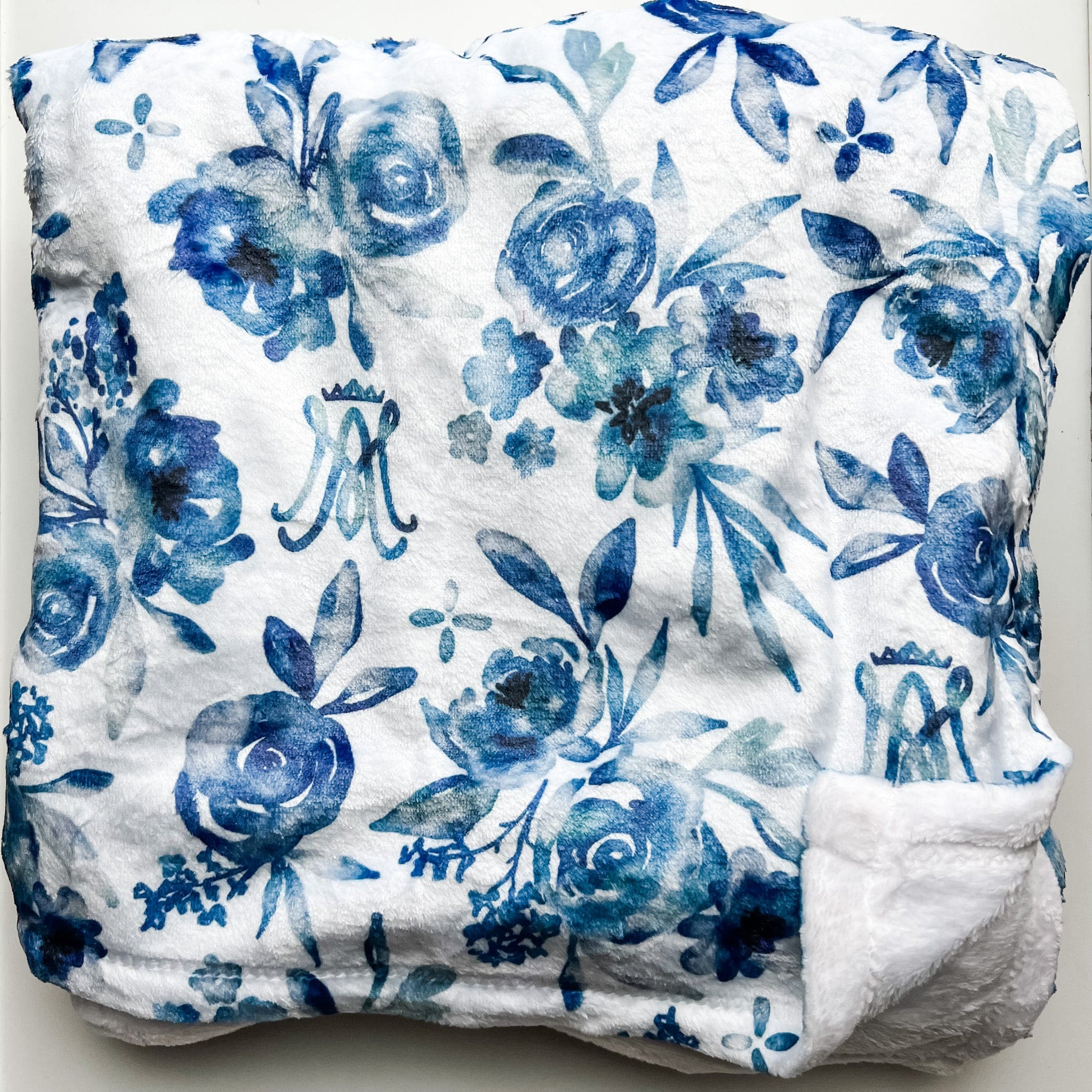 Marian Blue Floral Blanket